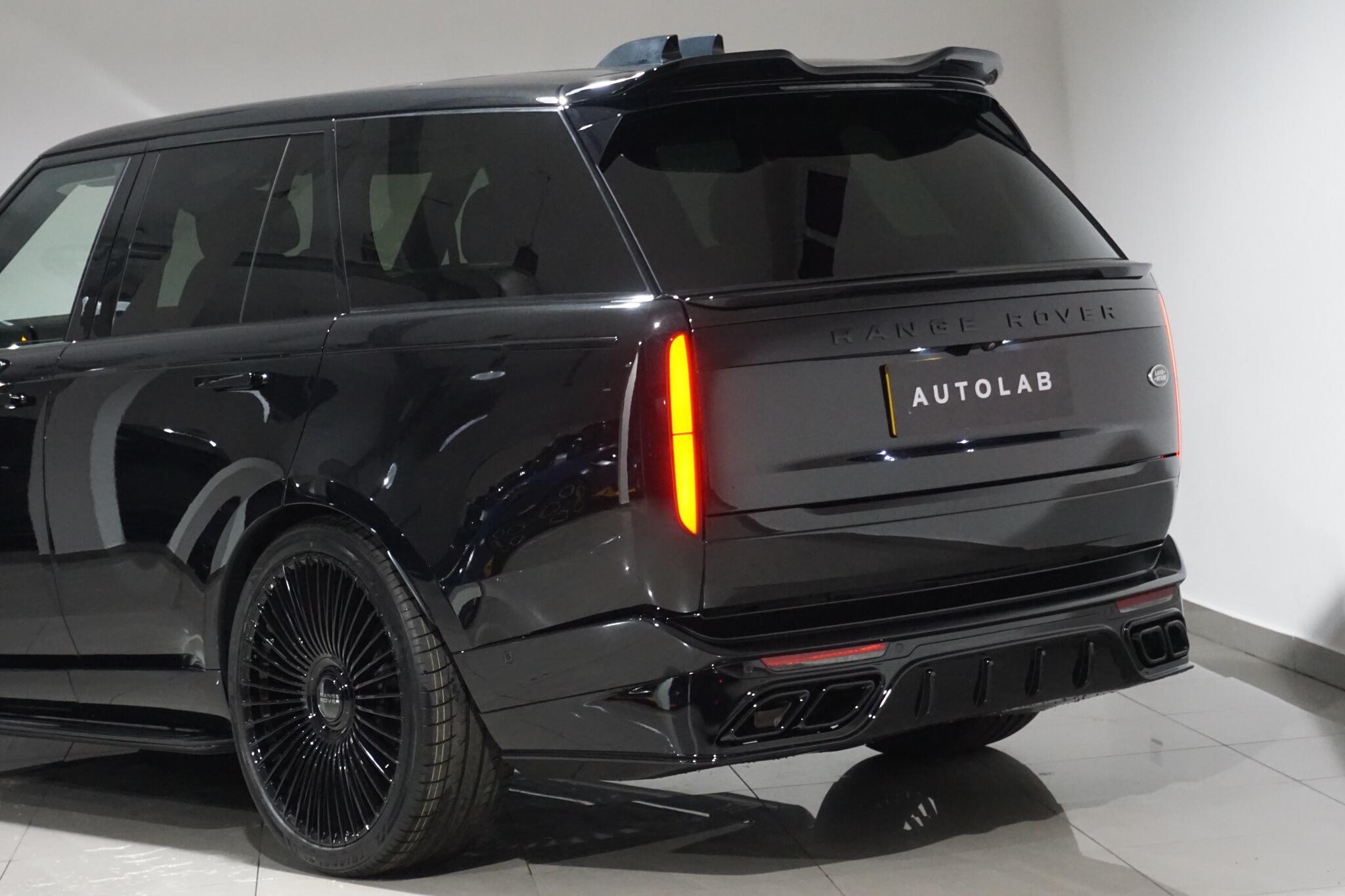 Land Rover Range Rover 3.0 D300 MHEV Autobiography SUV 5dr Diesel Auto 4WD Euro 6 (s/s) (300 ps)